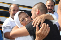 بالصور: عودة الفوج الأول من حجاج مدينة يافا إلى ديارهم بسلام